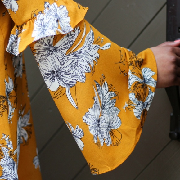 ❌SOLD OUT❌ Floral Print Mustard Bell Sleeve Dress - Picture 3 of 4